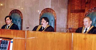 SC rules Nov 3, 2007 emergency unconstitutional